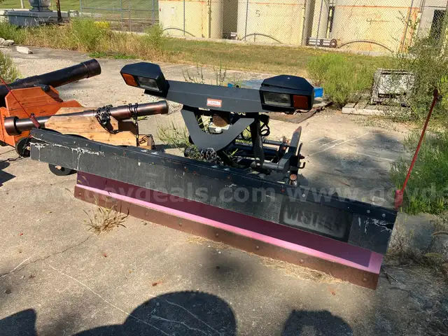 SNOW BLADE