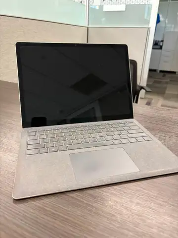 Microsoft Surface Laptop 4