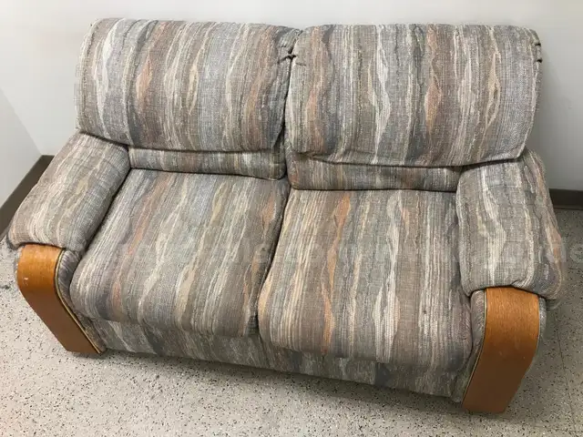 Love Seat, Cloth, Overstuffed, Wood Trim, 64&#x22; W x 36&#x22; D x 32&#x22; H