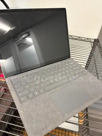 Microsoft Surface Laptop 4