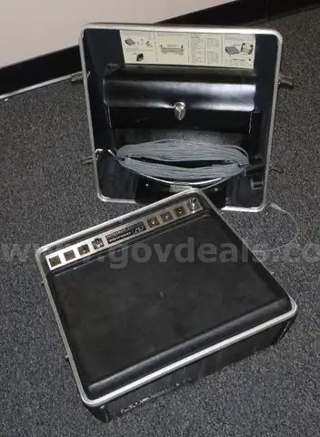Ampli-vox poratable sound system vintage