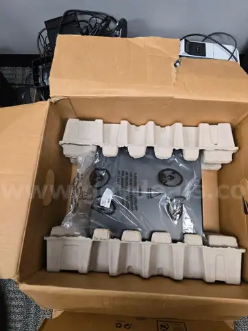 Office Electronics Lot &#x2013; Dell Desktops, HP &#x26; Canon Printers, Monitors