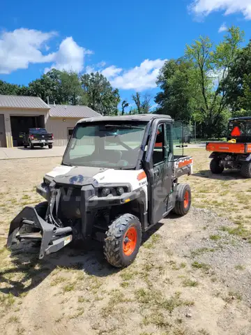 Bobcat UTV with accessories