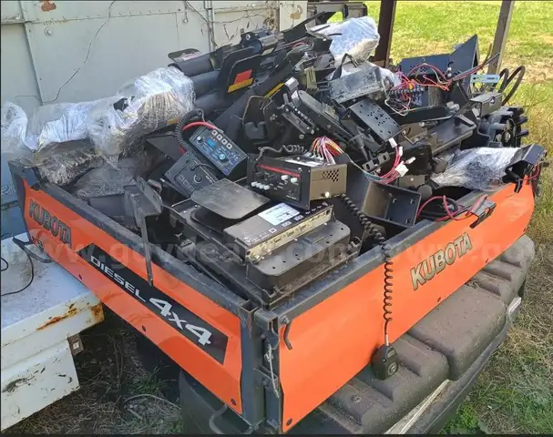 Law Enforcement Electronics Lot