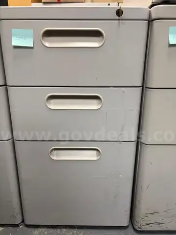 Filing Cabinet, 3-Drawer, 14.75" W x 19.75" D x 26.5" H [4 of 5]