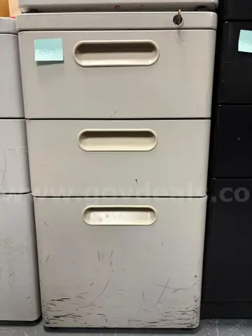 Filing Cabinet, 3-Drawer, 14.75" W x 19.75" D x 26.5" H [5 of 5]