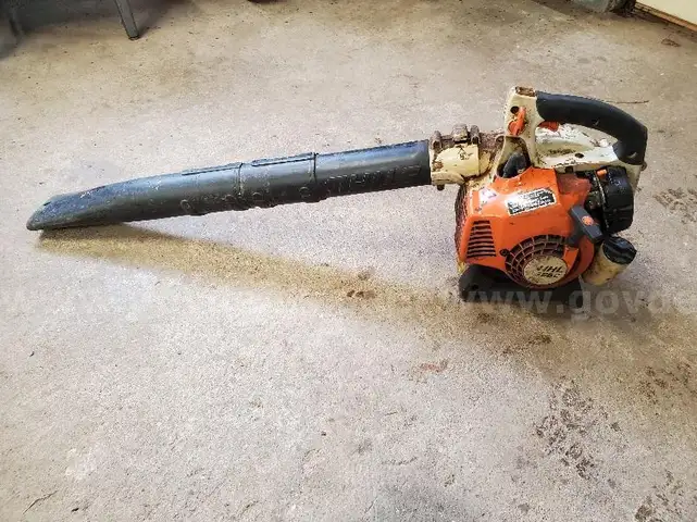 Stihl leaf blower