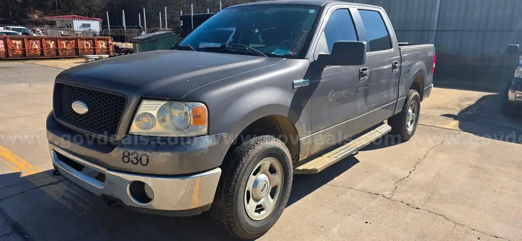 2006 Ford F-150 XLT SuperCrew 4WD