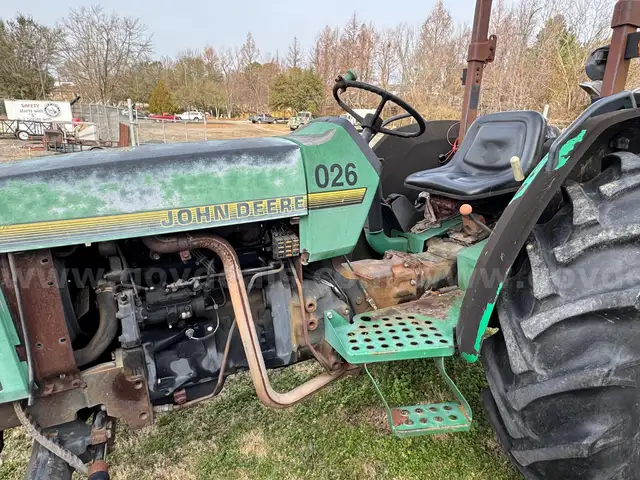 John Deere 5300 Tractor