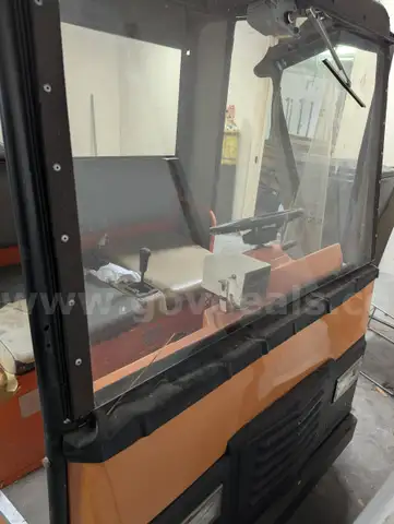 STAR Triple Crown Golf Cars flatbed (Orange)