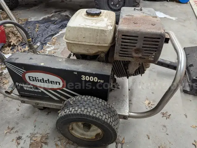 Glidden 3000psi Pressure washer- with Honda gas engine