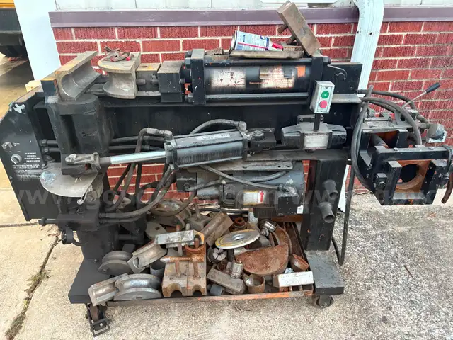 Huth Pipe Bender, 3 horse power, 240v, 25 amp, single phase