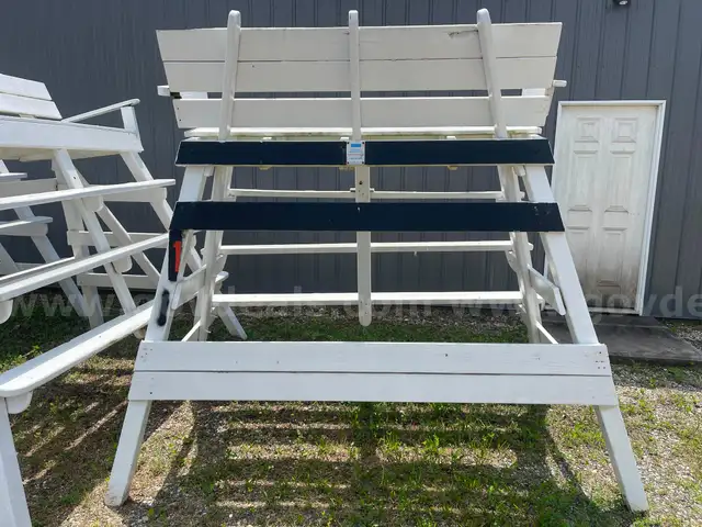 USED LIFE GUARD STAND #1