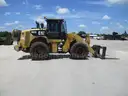 2014 Caterpillar 962K Loader