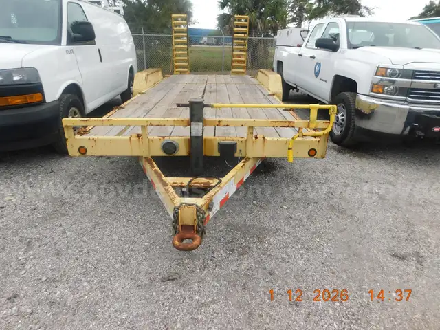 LOAD TRAILER 20X7