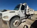 2005 Freightliner M2 106