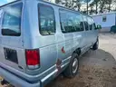 2000 Ford E-350 XL Super Duty Passenger Van