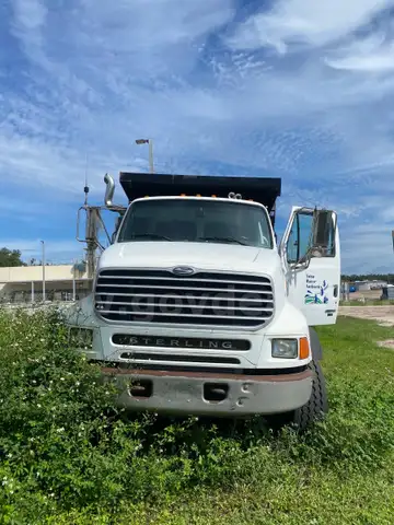2004 Sterling LT9500