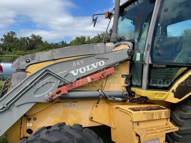 2009 Volvo Backhoe Loader