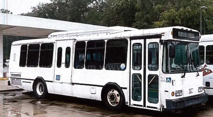 2010 ELDARADO TRANSMARK HEAVY DUTY BUS