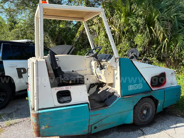 Tenant 800 Sweeper