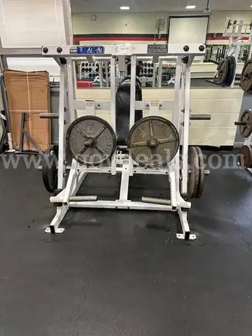 Hammer Strength Leg Press Machine