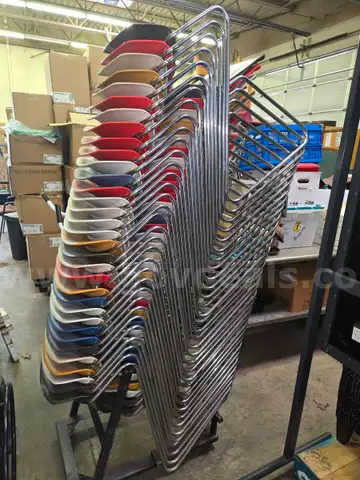 PLASTIC CHAIRS WITH ROLLING CART