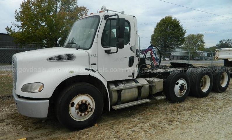 2009 Freightliner M2 112 Allsurplus