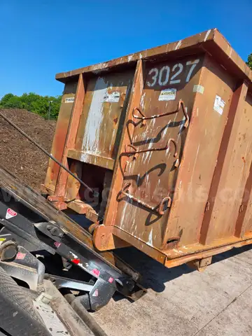 Lot of 30yd Roll Off Dumpster