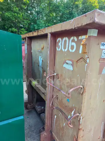 Lot of 30yd Roll Off Dumpster