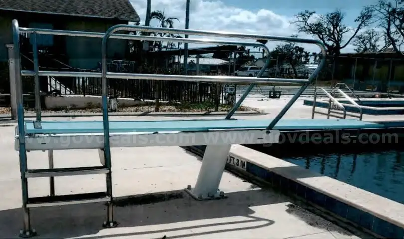 2 14ft Olympian Diving Board, 1 Left and 1 Right Mount Towers