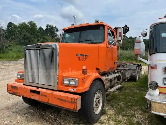 2004 Western Star Trucks 4900 FA