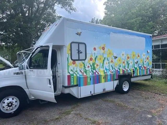 2000 Ford Econoline