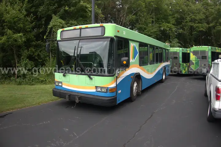 2008 Gillig Low Floor 35FT Bus - Lot 3