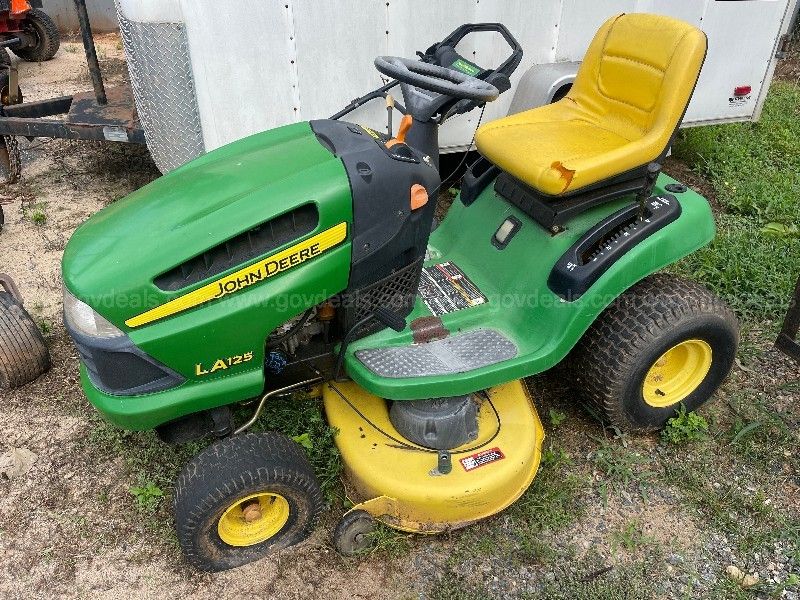 Jd best sale 125 mower