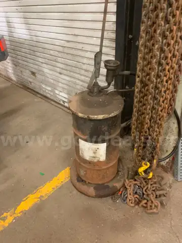 Old Hydraulic Pump
