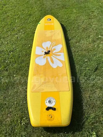 C4 Waterman iSUP WeHe Stand Up Paddleboard (Lot 41)