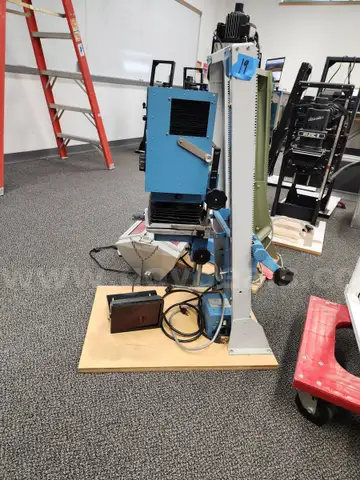 2 Photo Enlargers