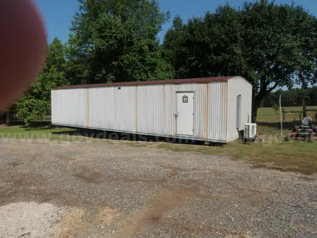 T-Building