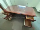 1 VERY LARGE LOT OF OFFICE FURNITURE