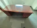 1 VERY LARGE LOT OF OFFICE FURNITURE