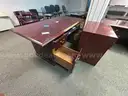 1 VERY LARGE LOT OF OFFICE FURNITURE