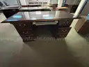 1 VERY LARGE LOT OF OFFICE FURNITURE