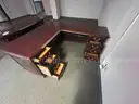 1 VERY LARGE LOT OF OFFICE FURNITURE