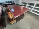 1 VERY LARGE LOT OF OFFICE FURNITURE