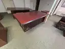 1 VERY LARGE LOT OF OFFICE FURNITURE