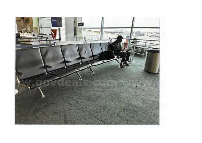 Seating units 4 and 5 seaters