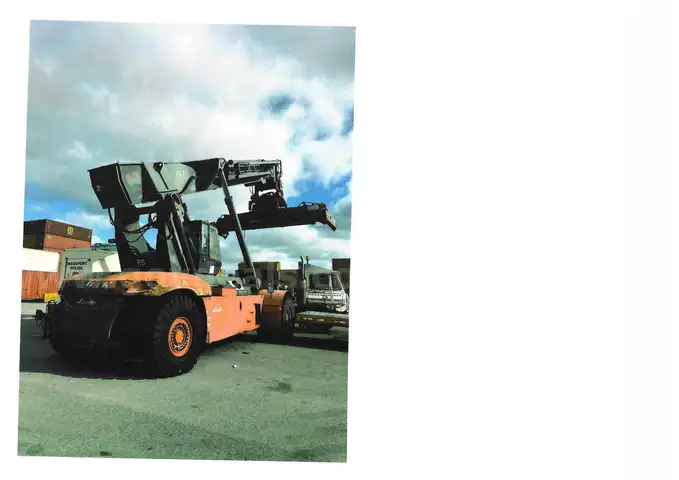 2007 LINDE C 4531/5 Reach Stacker