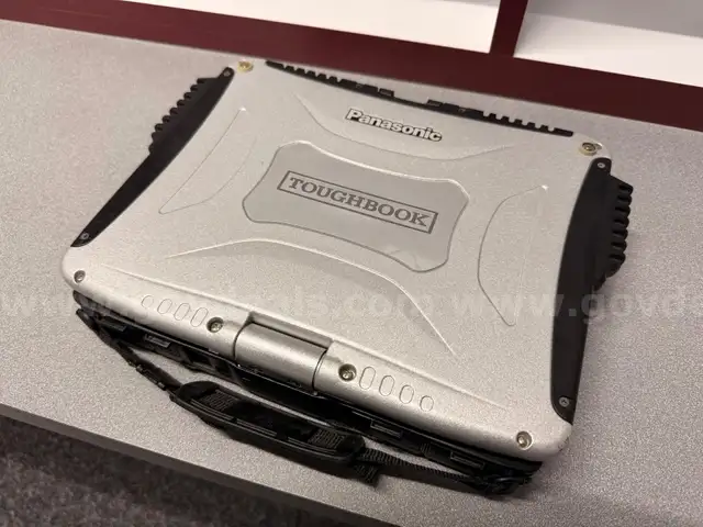 Panasonic Model: CF-19