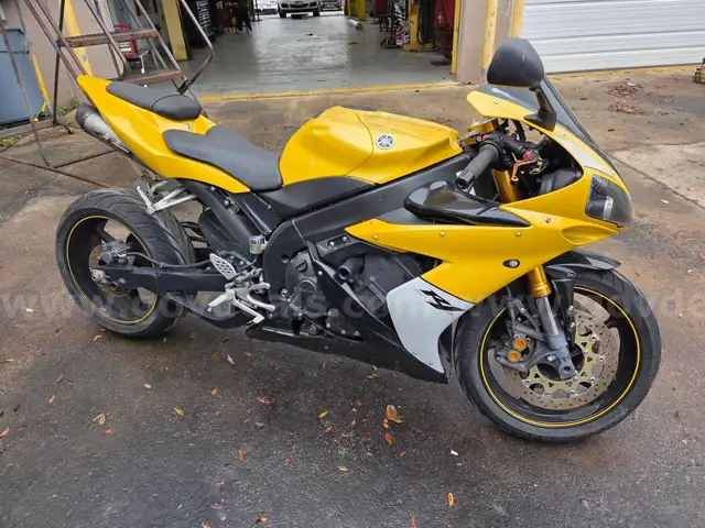 2006 Yamaha YZF-R1